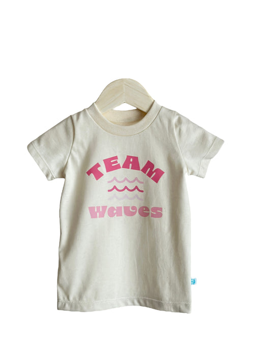 TEAM WAVES PINK GRAPHIC T-SHIRT